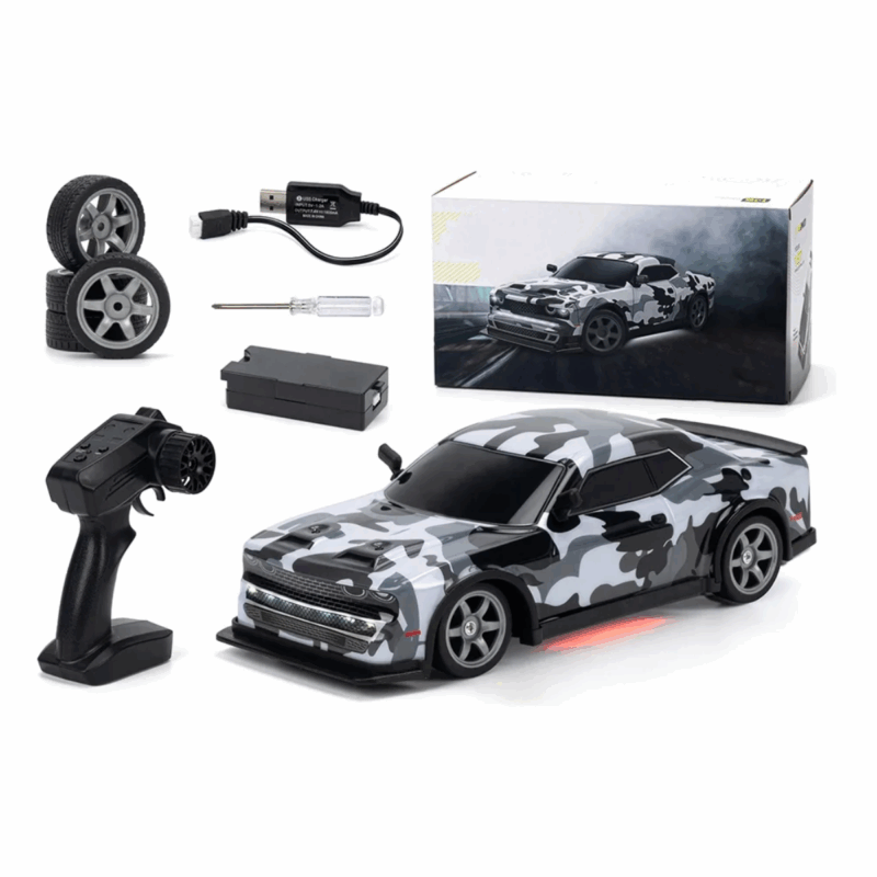 Auto deportivo a control remoto drifting con tracción en las cuatro ruedas 1:16